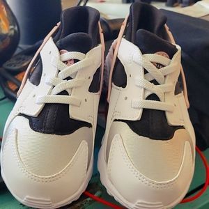 Little girl Huarache